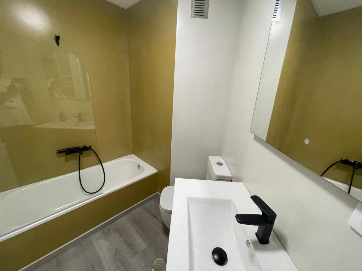 Appartamento La Lujuria Ourense Esterno foto